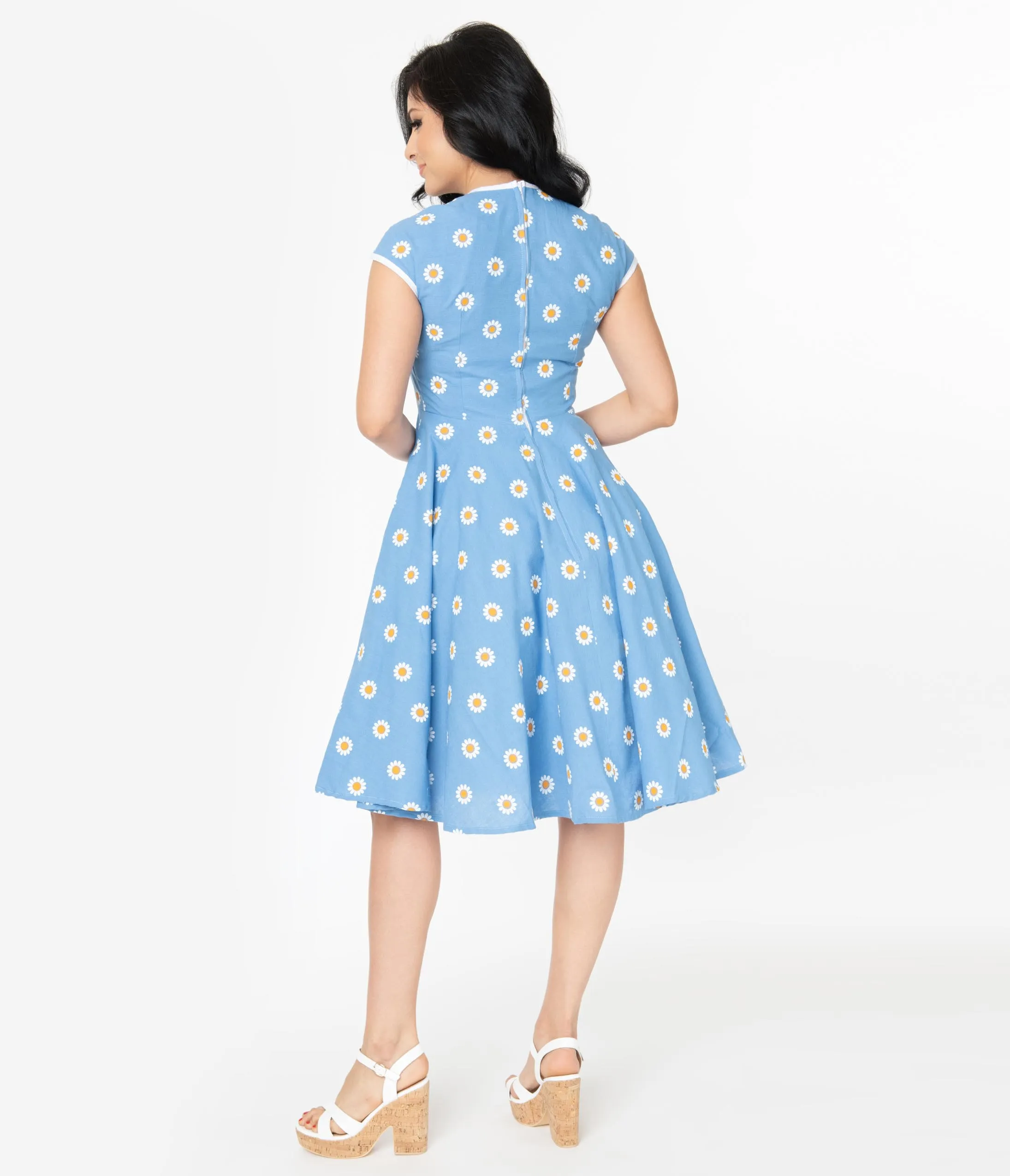 1950s Style Chambray Blue Daisy Bowie Swing Dress