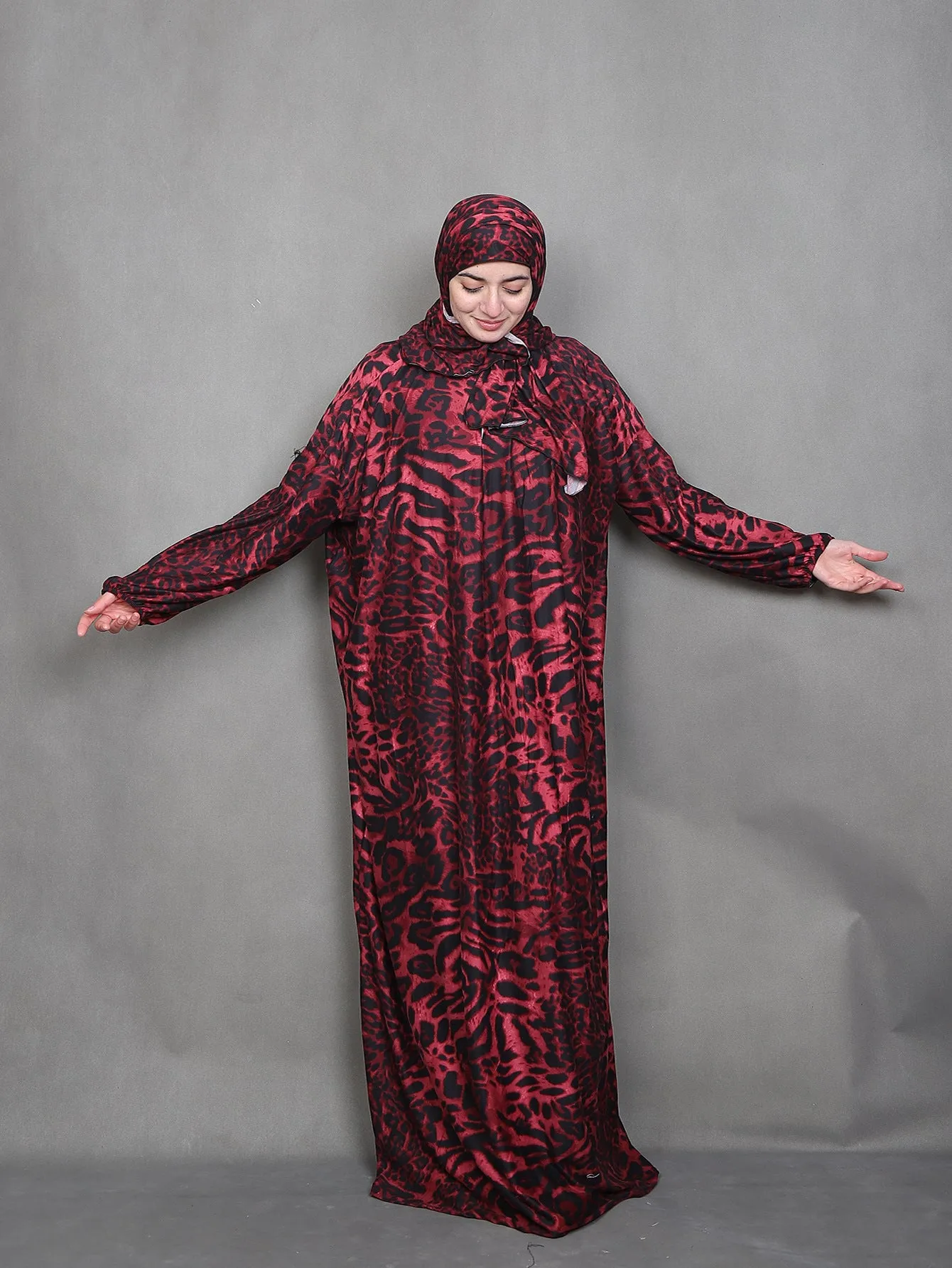 42  Cross-border Middle Eastern Muslim leopard flower worship dress African print robe abaya  Dresses/gowns  prayer set