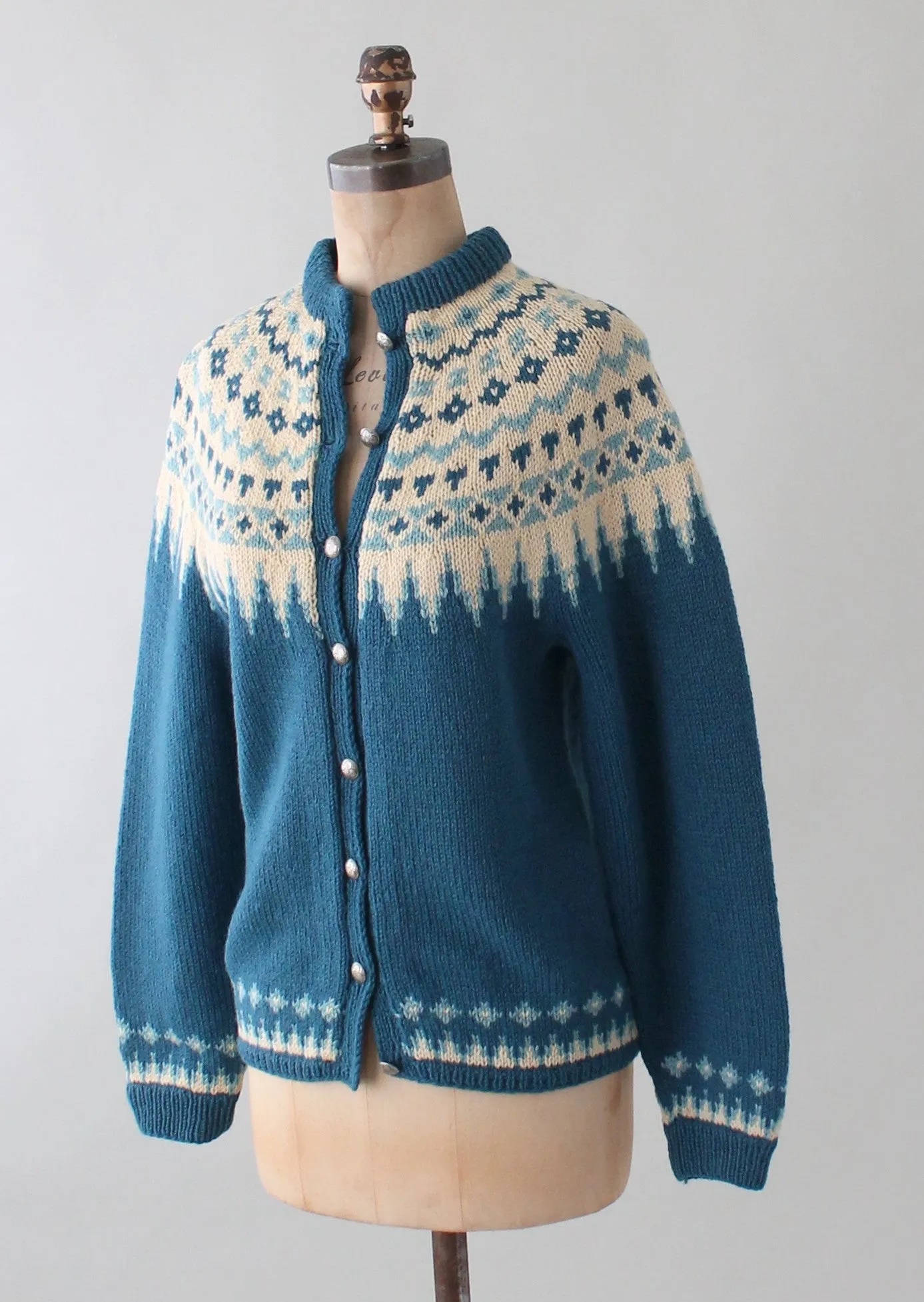 Vintage 1970s Turi Blue and Tan Fair Isle Cardigan